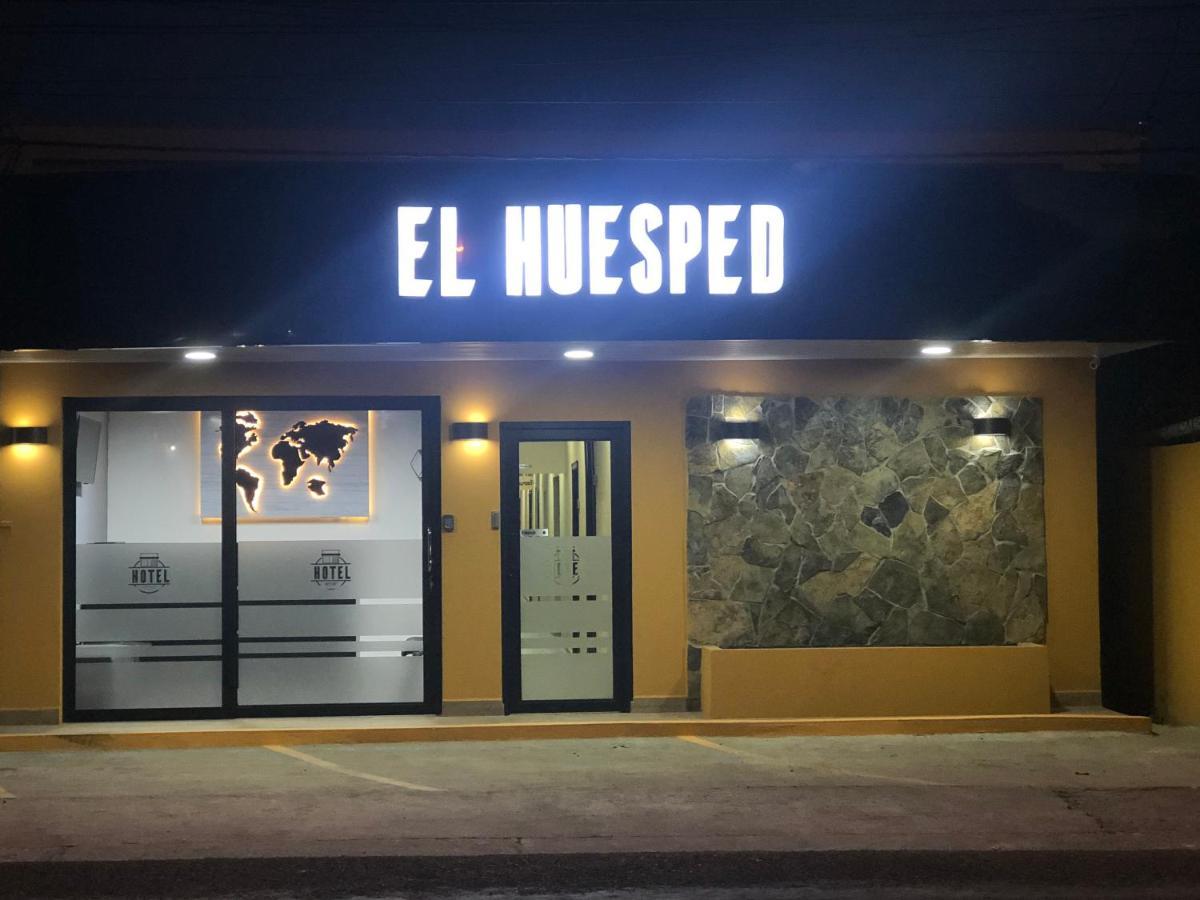 Hotel El Huesped Santiago Exterior foto